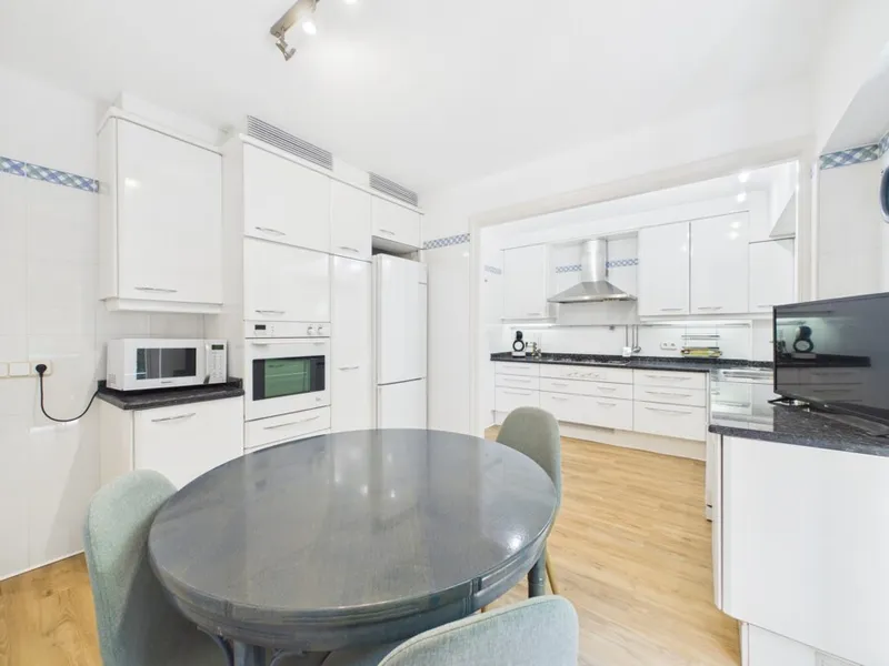 Two-Bedroom Apartment Recently Reformed in Santa Catalina - Available for Long Term Contract or Temporary Contract Minimum 6 Months (P/O) — photo 12