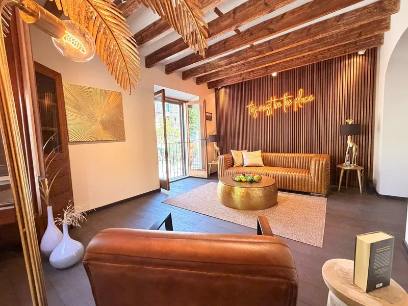 Exclusive designer apartment on the 1st floor, at the market square of Llucmajor — photo 6
