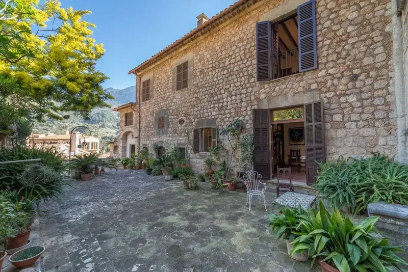 Historic property for sale in the heart of Fornalutx with beautiful views of the Sierra de Tramuntana — photo 5