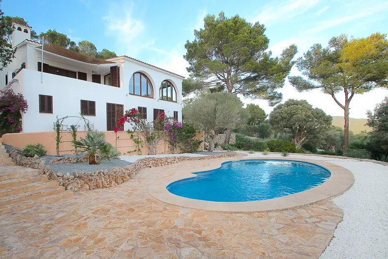 Mediterranean finca with dream sea views and pool — photo 2