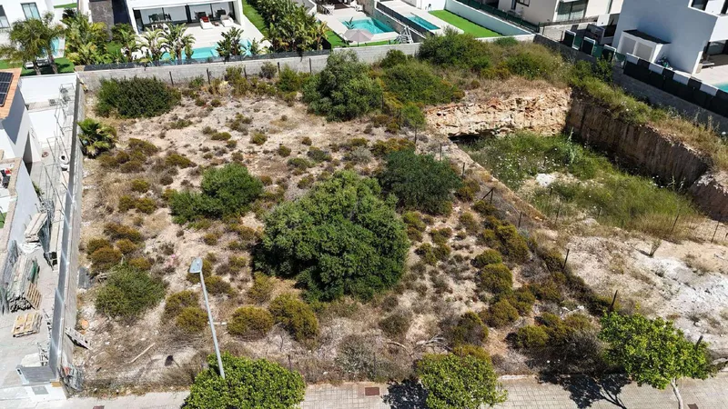 Urban plot in Puig de Ros 757m2 — photo 7