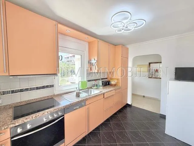 260m² detached house with 5 bedrooms, pool & sea views for sale — photo 9