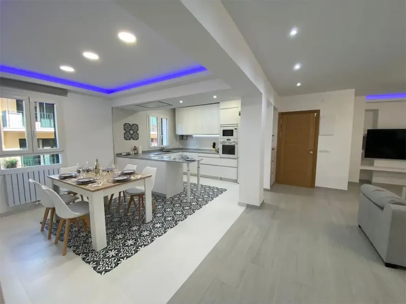 Spectacular flat in a quiet area — photo 1