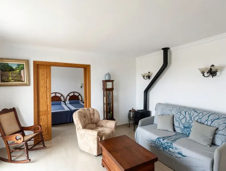 Two independent houses in one complex: maximum flexibility for family, guests or investment — photo 11