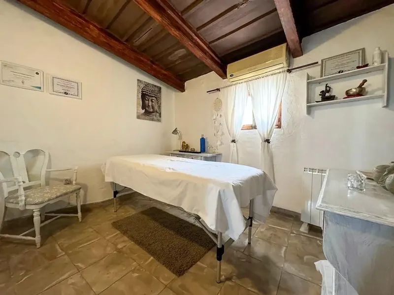 Discover your new home in the charming village of Selva, in the Balearic Islands! This bright 90 m² apartment is perfect for those seeking — photo 7