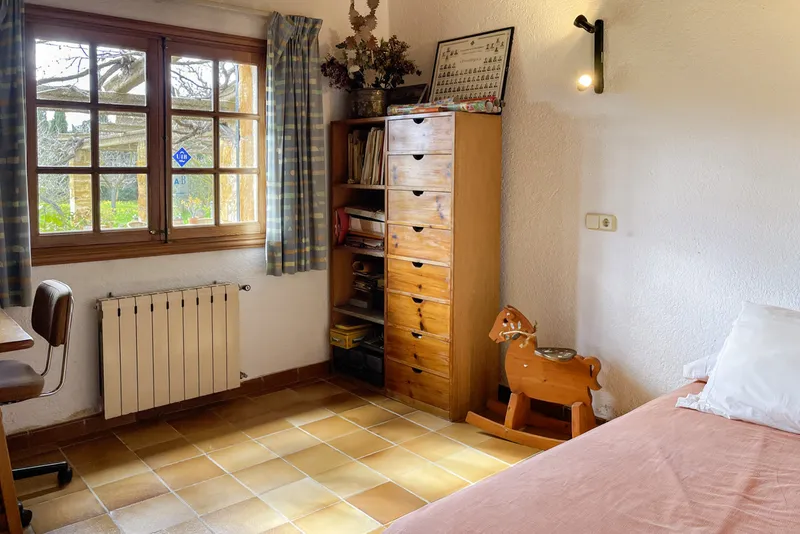 Charming Finca – Single-Level Living with 3 Bedrooms and Idyllic Plot — photo 8