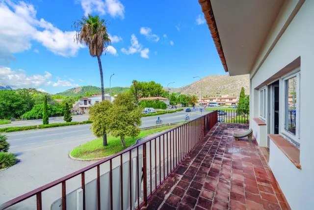 Versatile business premises for sale in Pollensa, Mallorca — photo 11