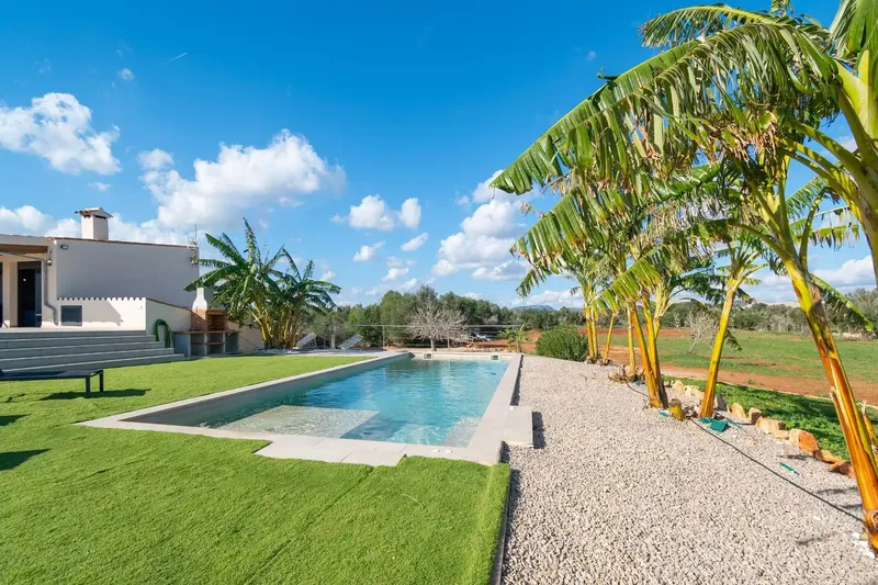 Long-term rental of a spacious newly built finca on a 23,000 m2 plot, 5 minutes from the village of Campos — photo 5