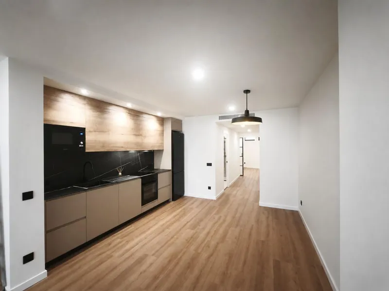 Design loft apartment 71 m2, brand new · industrial style and top quality finishes — photo 2