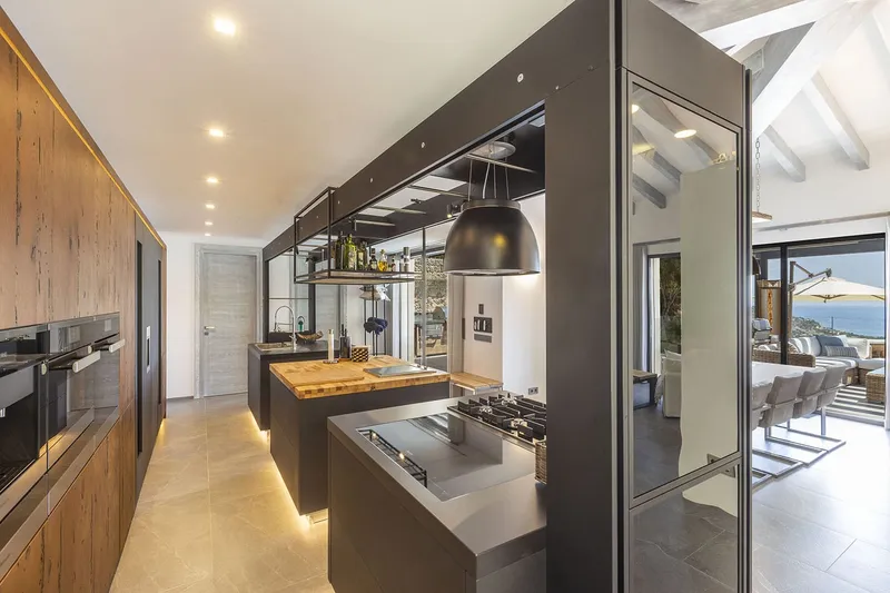 Mont Port: New-build luxury villa of the highest class with sea and panoramic views — photo 8
