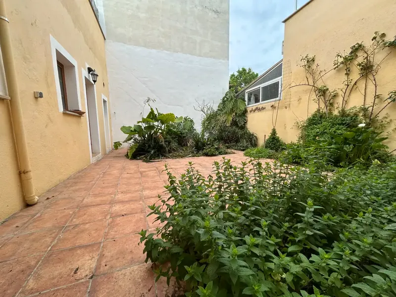 Ground floor for sale in El Molinar with two independent entrances to two streets with possibility of making an apartment as it has independent numbers — photo 2