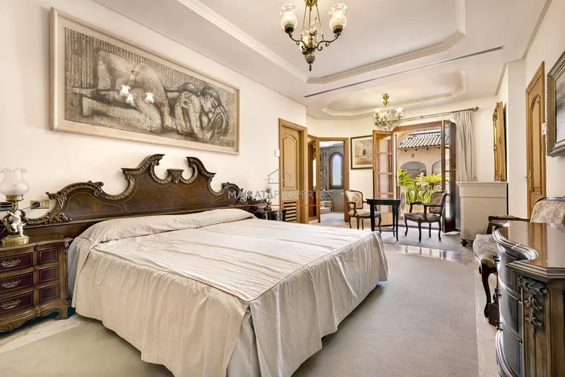 Elegant Townhouse for Sale in Muro with Courtyard, Sauna and Double Garage — photo 8