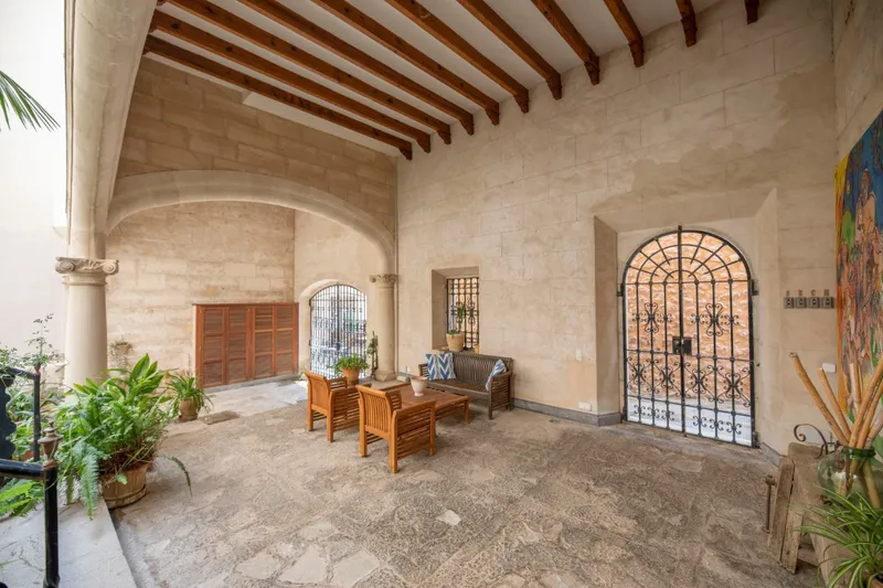 Stylish apartment in moorish townhouse in the centre of Fornalutx for longterm rent — photo 5