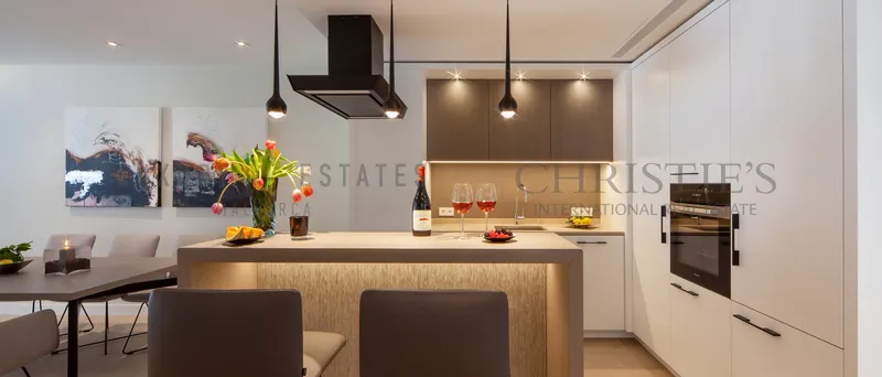 Modern apartment in the center of Puerto de Andratx with harbor views and a communal pool — photo 3