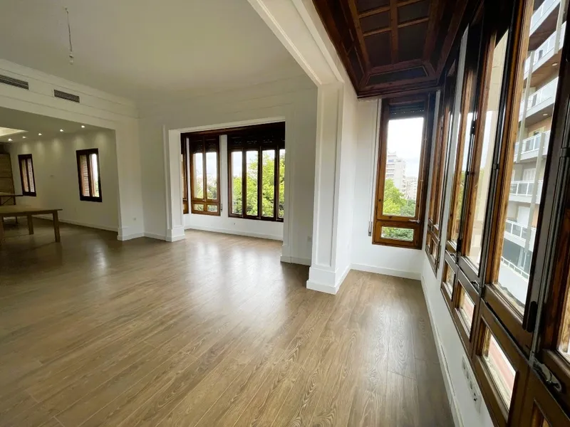 Exclusive renovated property next to Plaza de España, Palma — photo 10