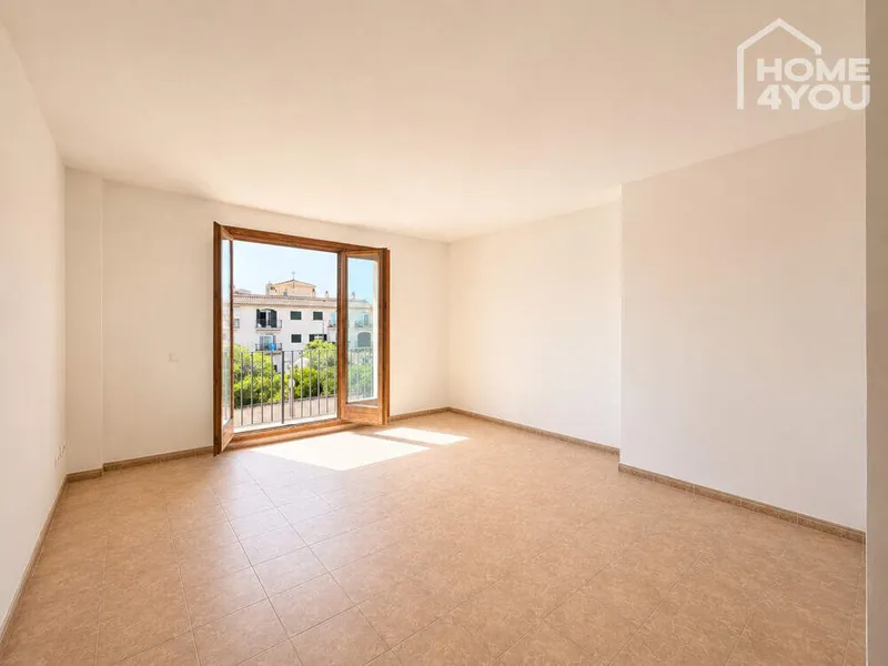 83m² apartment with 3 rooms, balcony and parking space for sale — photo 2