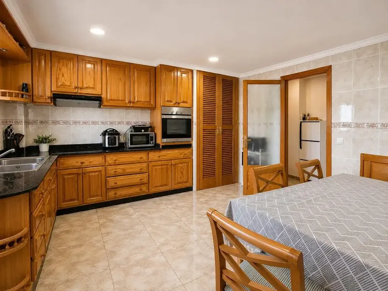 Spacious and bright 110 m² apartment with parking space, terrace and an attractive rooftop loft — photo 7
