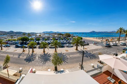 Puerto Pollensa, apartment with harbour views in Port de Pollença — photo 1