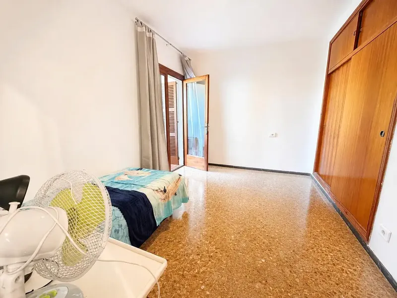 Located in one of the quietest and most consolidated residential areas of Pont d’Inca, this exclusive penthouse offers a combination — photo 8