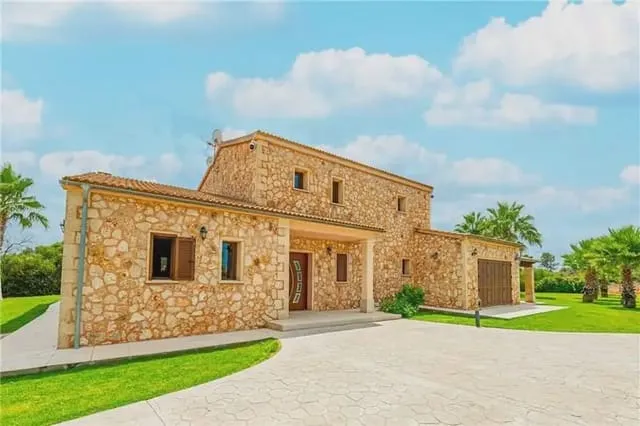 Villa for rent in Santa Eugènia, Mallorca — photo 5