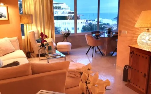Sea view apartment in Puerto Portals – FOR RENT — photo 1