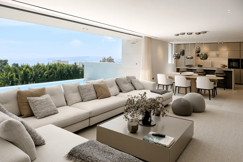Villa with pool and sea views in Portals Nous — photo 7