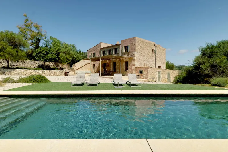 Exclusive estate with sea views and Mediterranean charm — photo 1