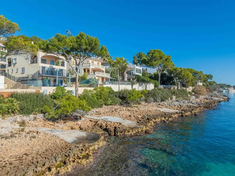 Exclusive Luxury Villa with Spectacular Views in Alcanada – Price: 4.3 Million Euros — photo 4