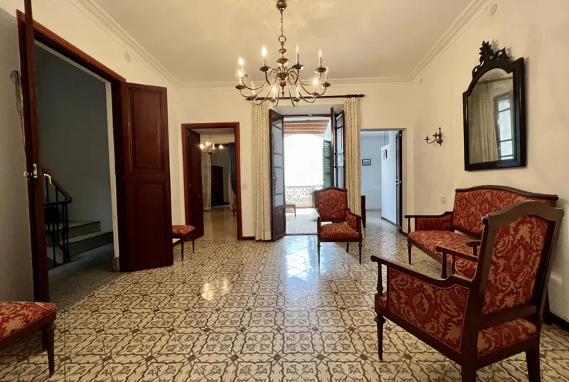 Manor house with holiday license in the center of Felanitx — photo 3