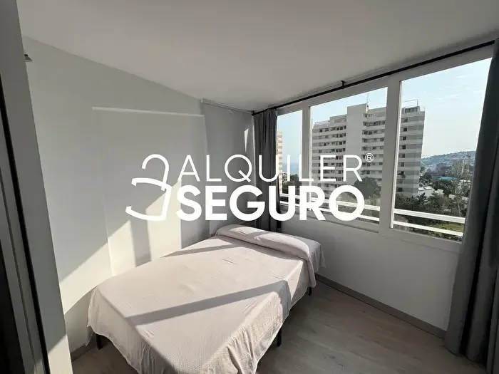 Casa en alquiler en Centre, Plaça dels Patins — photo 2