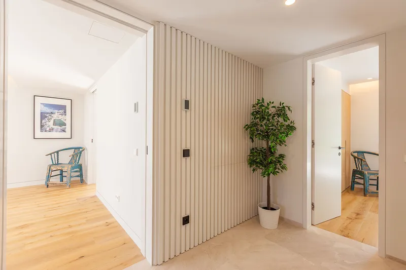 New-build villa with panoramic views and exclusive fittings — photo 11