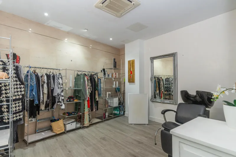 Bright premises for sale in Portixol to convert into an apartment — photo 9