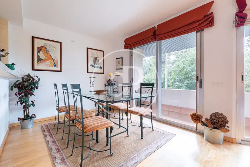 Apartment for rent with communal pool and garage in Palma — photo 8