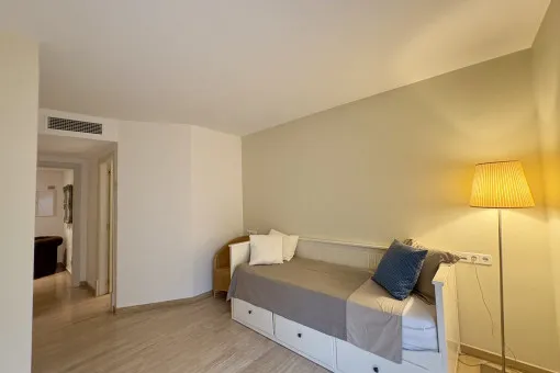 Son Veri Nou, Luxurious apartment in a very well kept community situated directly at the sea — photo 12