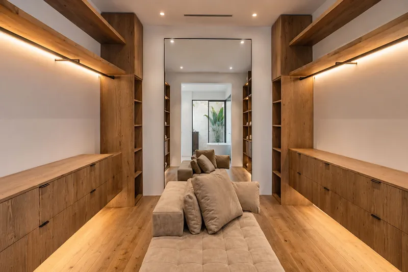 Exclusive designer villa with top equipment in a prime residential area — photo 8