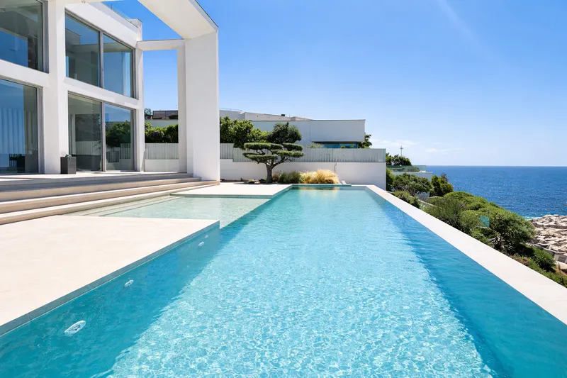 New villa with unique views of Port Adriano — photo 1