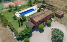 Beautiful finca with large pool and tennis court in Campos, Mallorca — photo 9
