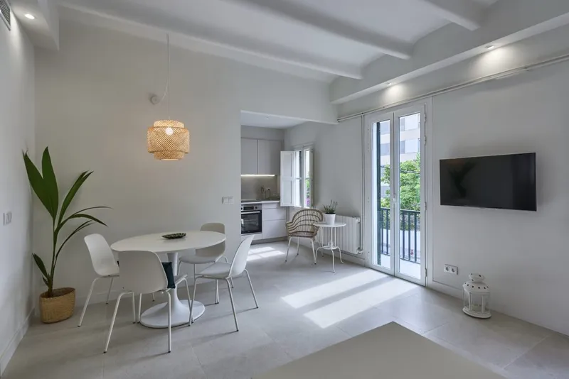 Ref 2024; Renovated penthouse with sea views for sale in El Terreno — photo 8