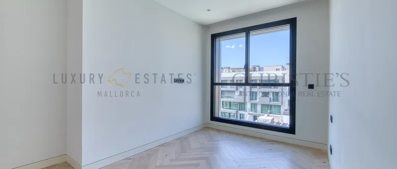 New build penthouse in Palma with partial sea views — photo 9