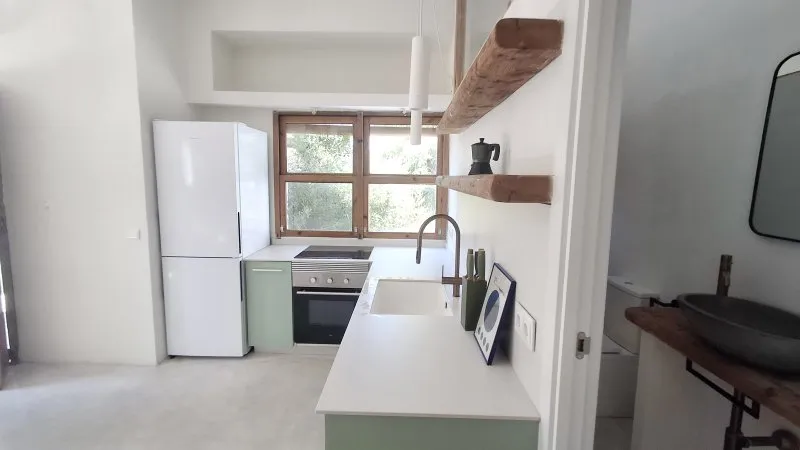 Small furnished chalet at the bay of Cala Llombards - CH 34 LZ — photo 12
