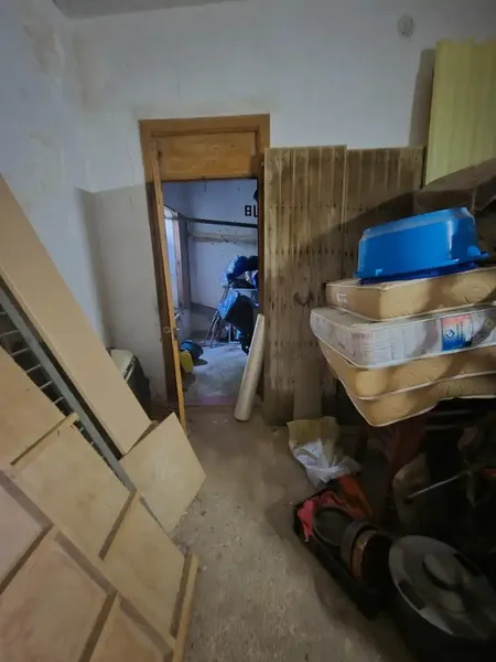 Unique opportunity: free-standing house with enormous potential and garden — photo 8