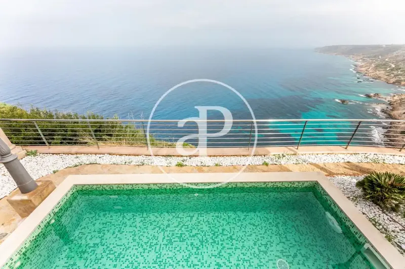 Semi-detached unfurnished villa with sea views, garden and terrace in Bahía Azul — photo 3