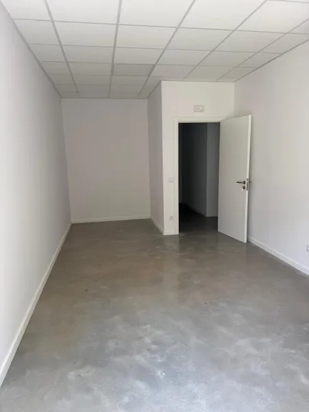 Office space to rent in Sóller — photo 1