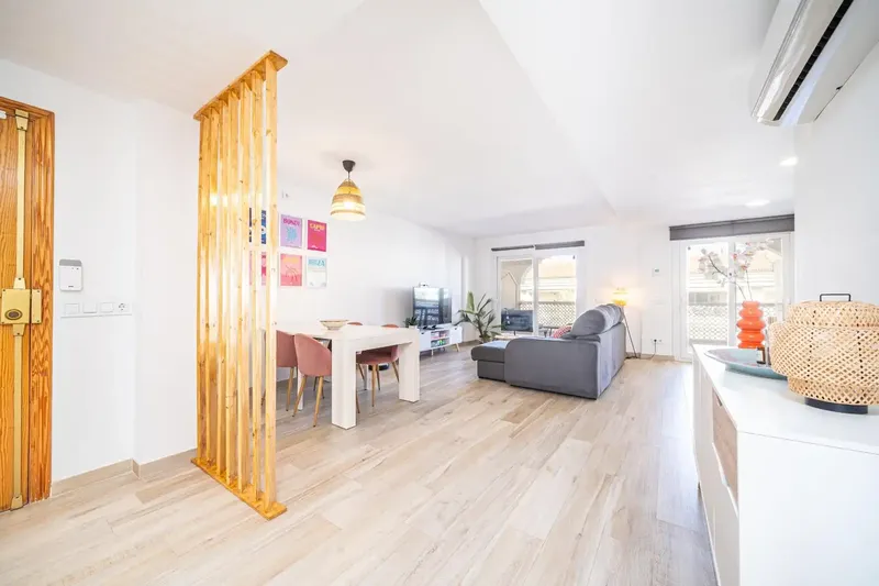 We exclusively present this penthouse in the sought-after area of Colonia de Sant Jordi. — photo 10