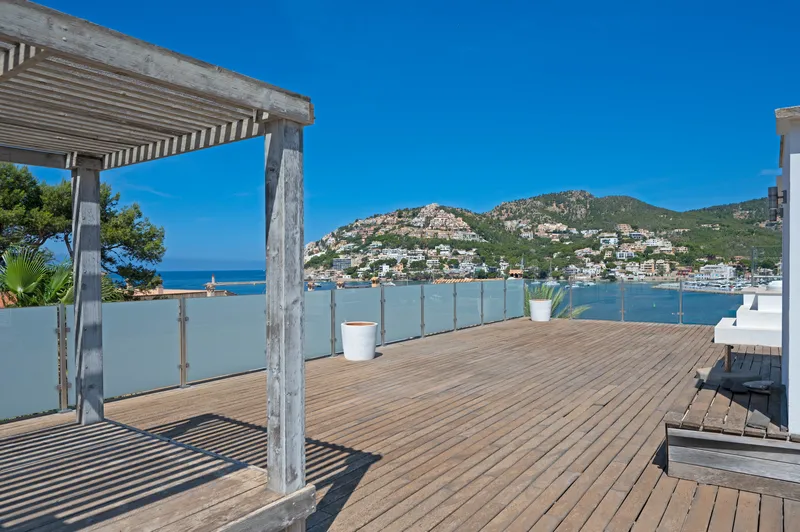 Unique penthouse for sale in Port Andratx with sea views — photo 1