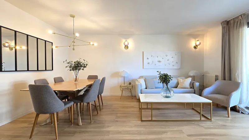 VE-JHRE069 – Elegant Newly Built 3-Bedroom Apartment with Terrace, Parking, Storage Room, Communal Pool & Gym — photo 1