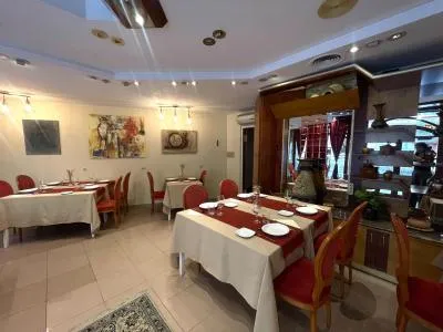 Business - Palma de Mallorca (Bons Aires), Built Surface 225m² — photo 1
