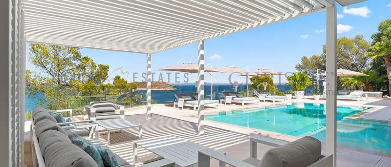 Modern new built villa in Cala Vinyas in first sea line — photo 3