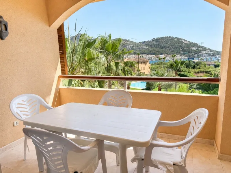 Penthouse Apartment with Harbor Panorama in Puerto Andratx Just Steps from the Yacht Marina - Port d'Andratx - 3 Bedrooms, 90 m² — photo 3