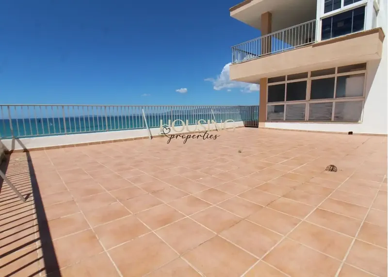 First-line penthouse with incredible views of the sea and the bay — photo 6